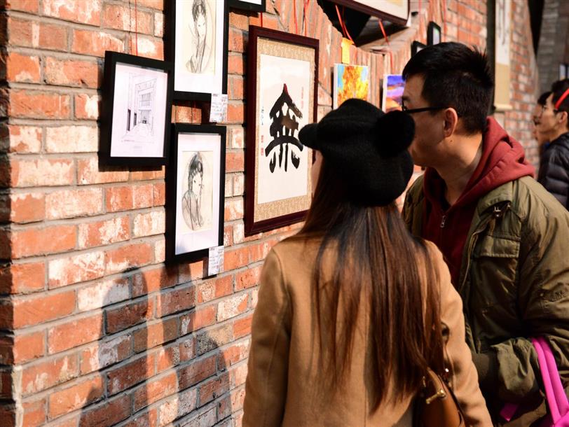 上?！吧L(fēng)采”藝術(shù)節之書(shū)畫(huà)攝影展濃情開(kāi)幕