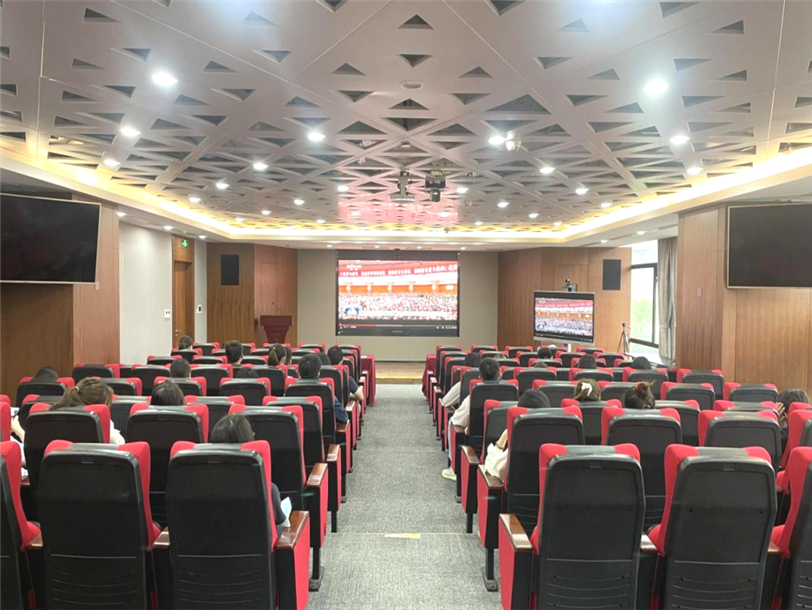 公司團委組織開(kāi)展“根植紅色基因 傳承光榮傳統”慶祝中國共產(chǎn)黨成立100周年主題團日活動(dòng)