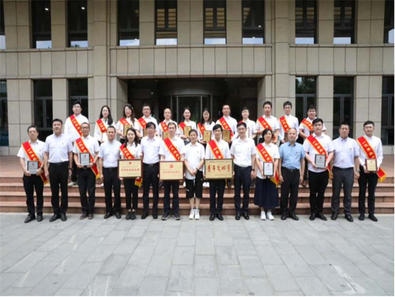 中森公司召開(kāi)慶祝中國共產(chǎn)黨成立101周年 暨“兩優(yōu)一先”表彰大會(huì )